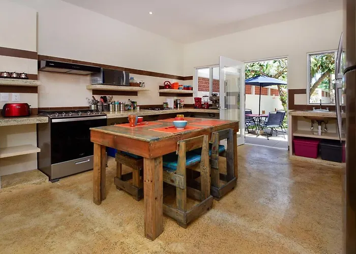Séjour chez l'habitant King With Private Terrace *